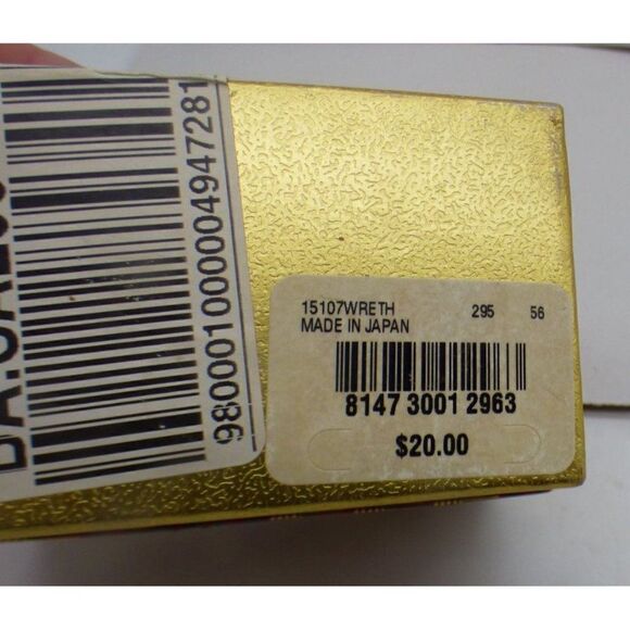 Macy’s Holiday Lane Women’s Shimmer Strap watch - Picture 9 of 9